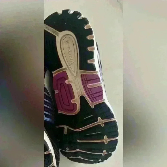 Brooks Women's Transcend 5 Running Shoes - Size 11.5 - Black/Purple - - Picture 5 of 8